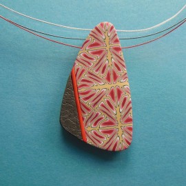 S307 Red ecru and black geometric design pendant S307 Red ecru and black geometric design pendant