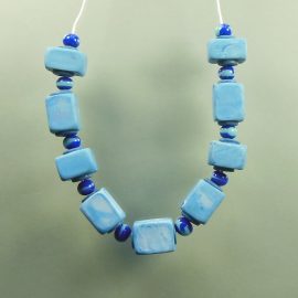 P329 blue cube hollow bead necklace £19