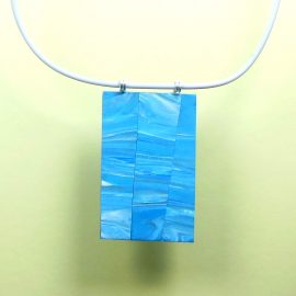 S399 blue patterned pendant 2. £19