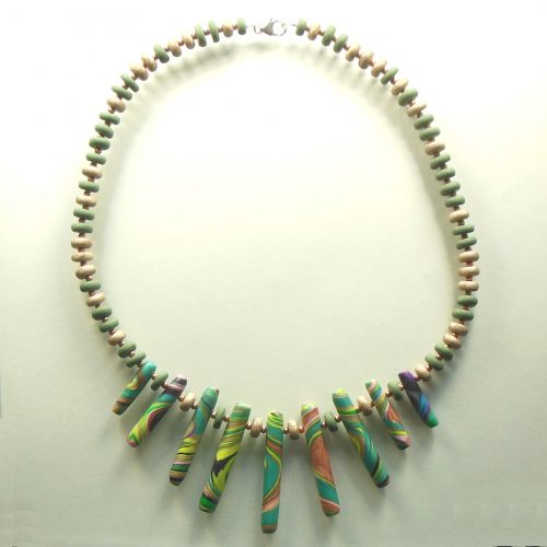 S406 green and gold long bead necklace £26