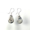 S452 silver and black random pattern earrings