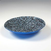 P410 Black blue and white crackle bowl £13