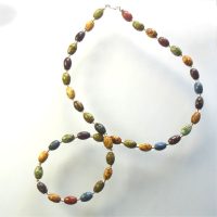 P427 Oval mixed bead necklace long £8