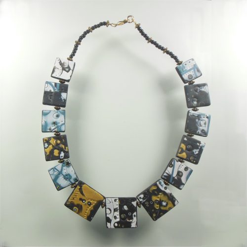 P470 Necklace with squares in black gold and blue £20.00